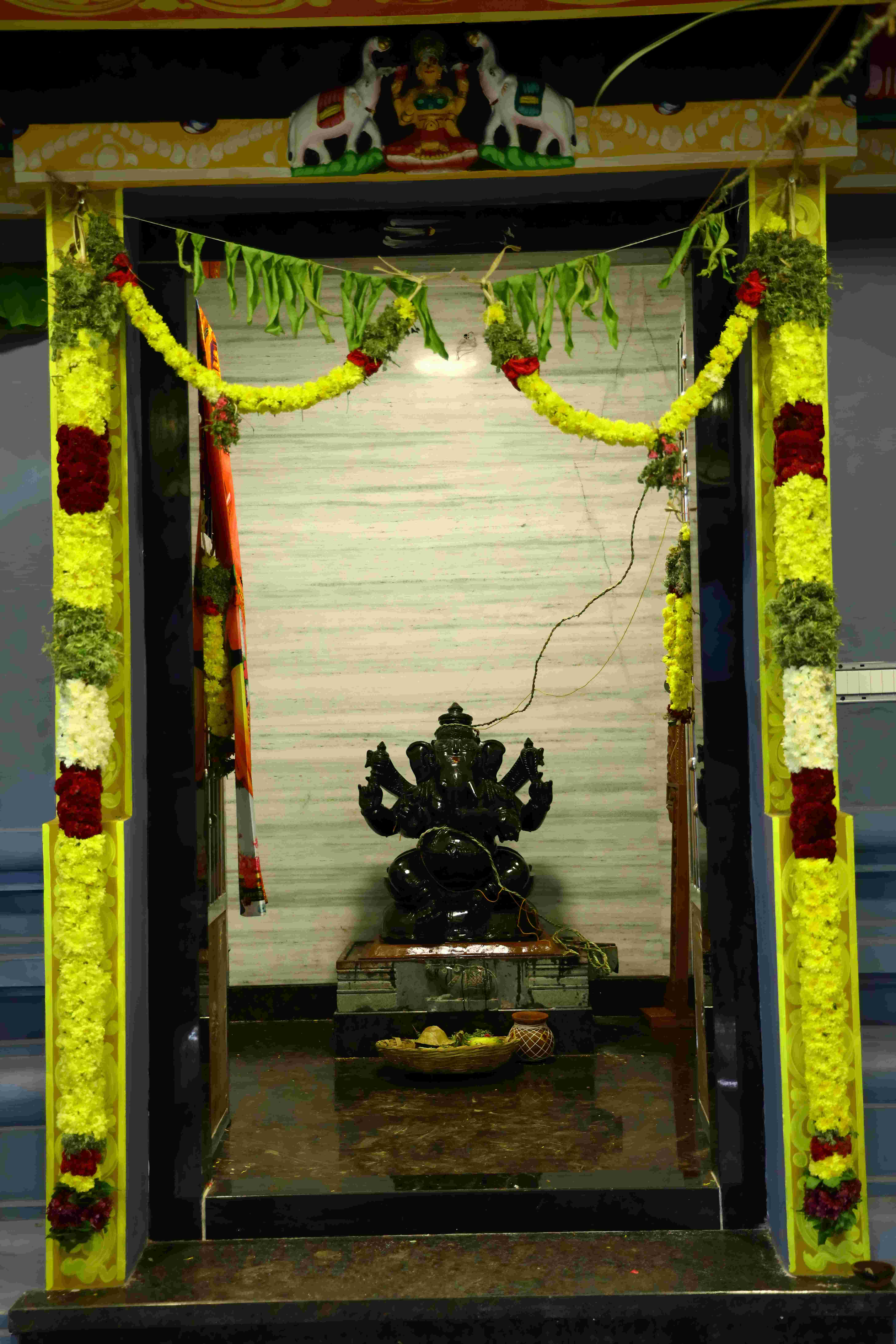 A dedicated Vinayagar Temple within Kongu Mahal provides a sacred space for traditional rituals and blessings, adding a spiritual touch to your celebrations.