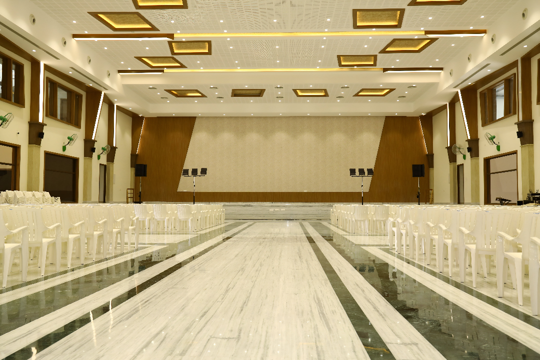 Kongu Mahal is a fully air-conditioned wedding hall offering elegant ambiance and seamless service for your special occasions.